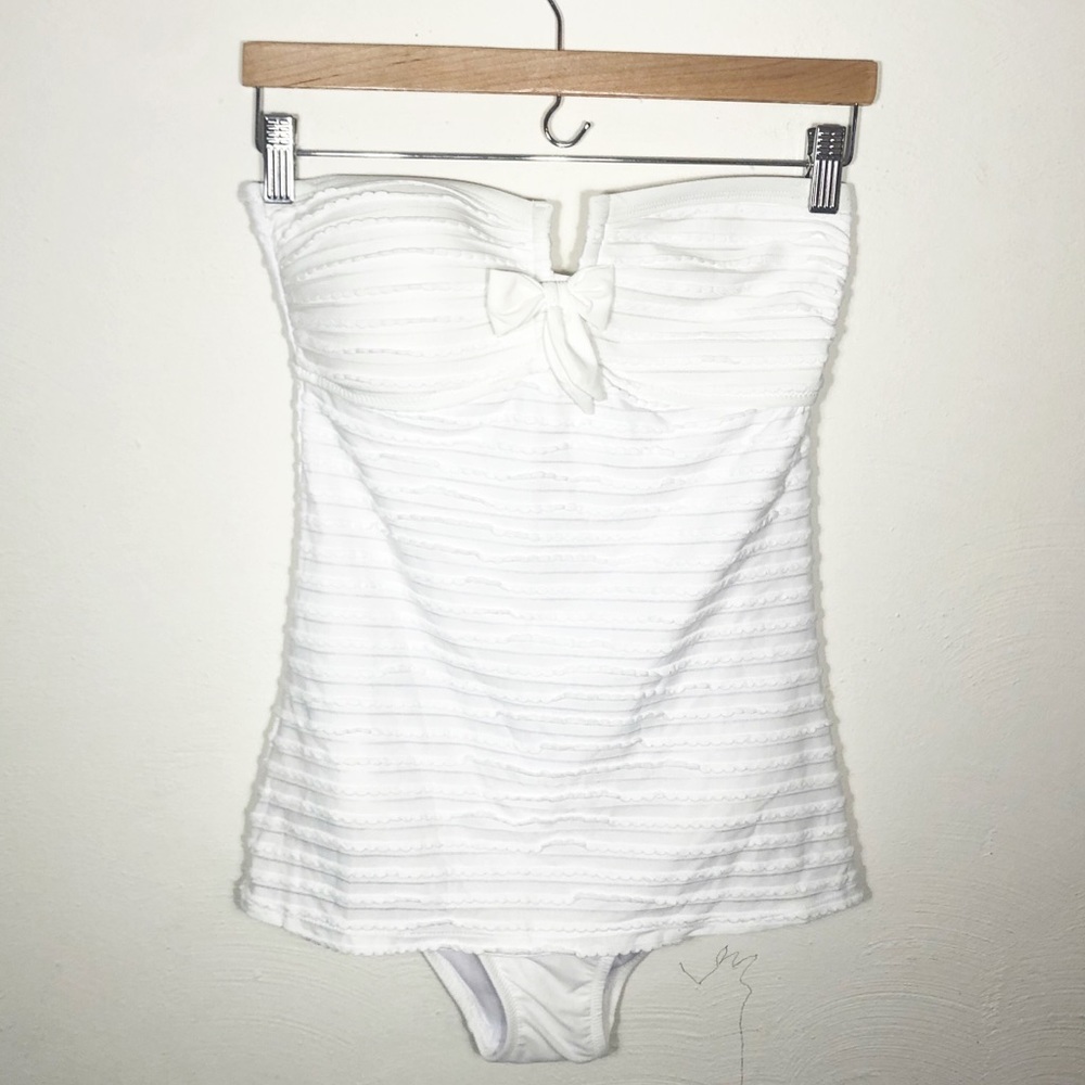 Jessica Simpson One-Piece White Swimsuit, Size M